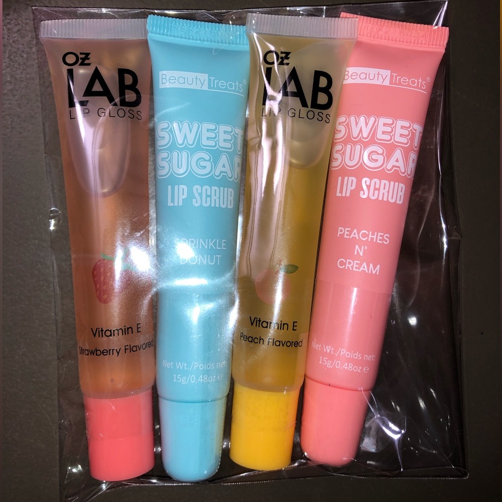 Lip Gloss/Scrub Bundle #1